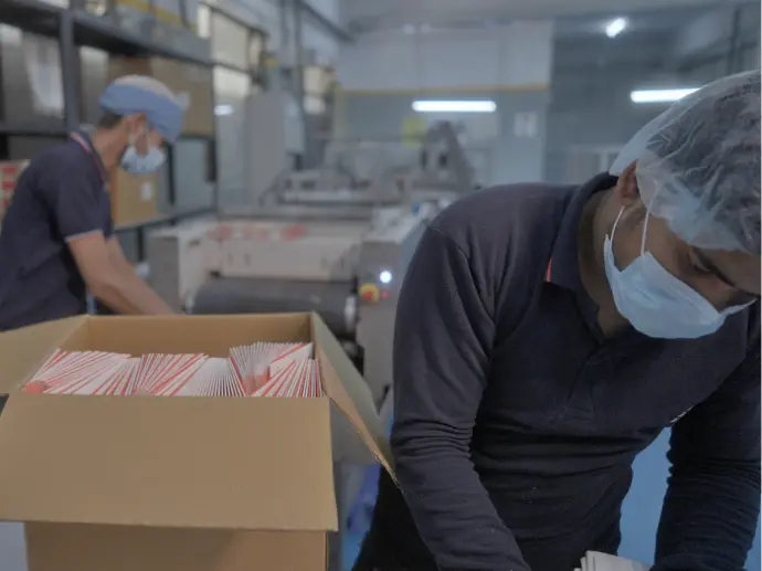 Packing boxes